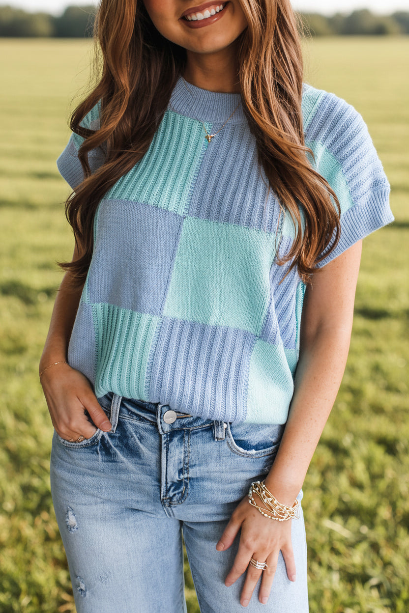 Light Blue Checkered Color Block Crew Neck Short Sleeve Sweater