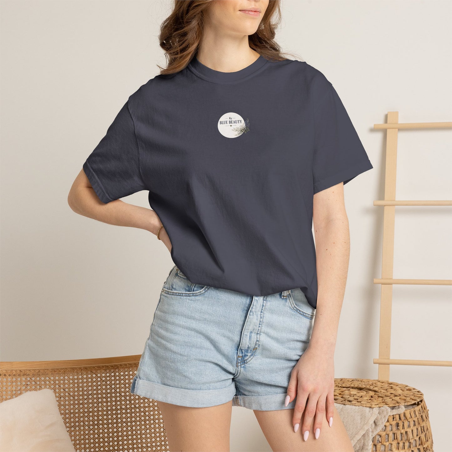 T-Shirt — 'Ky Blue Beauty' Vintage Botanical Tee
