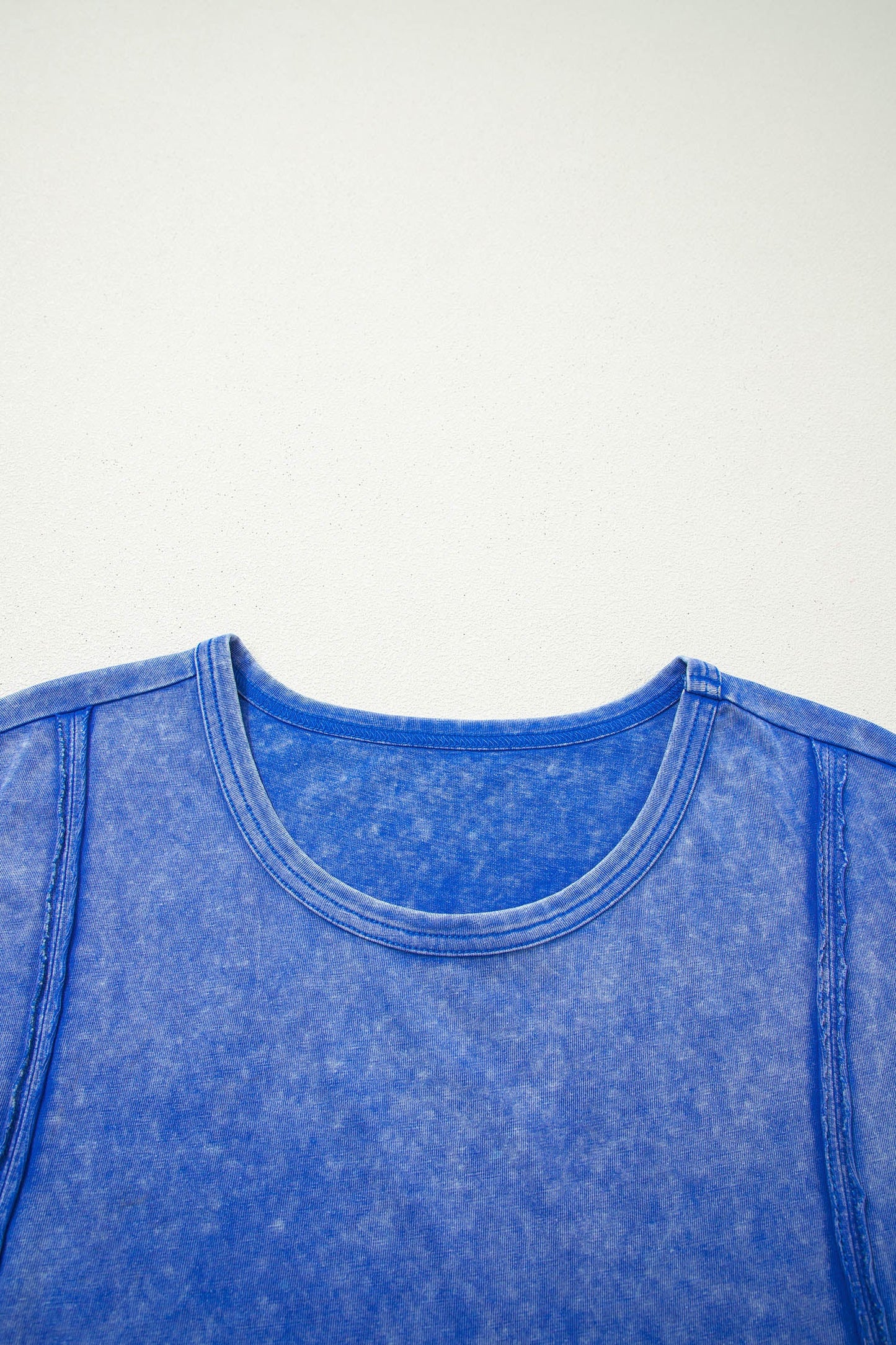 Solid Mineral Wash Raw Seam Lace Sleeve Tee
