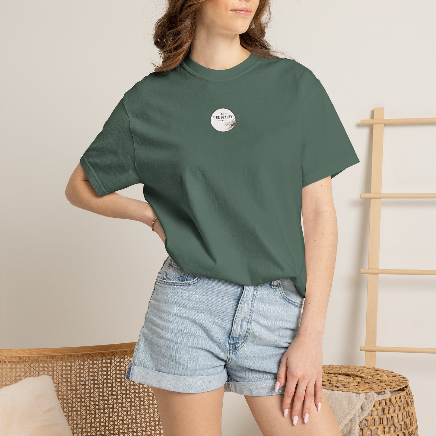 T-Shirt — 'Ky Blue Beauty' Vintage Botanical Tee