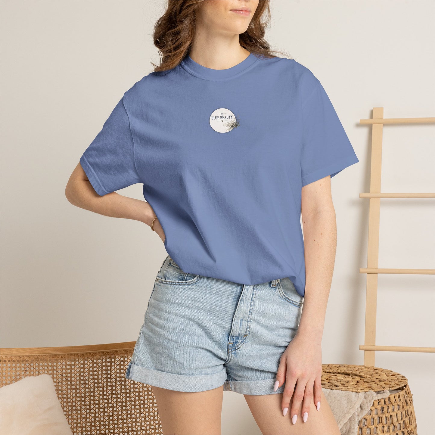 T-Shirt — 'Ky Blue Beauty' Vintage Botanical Tee