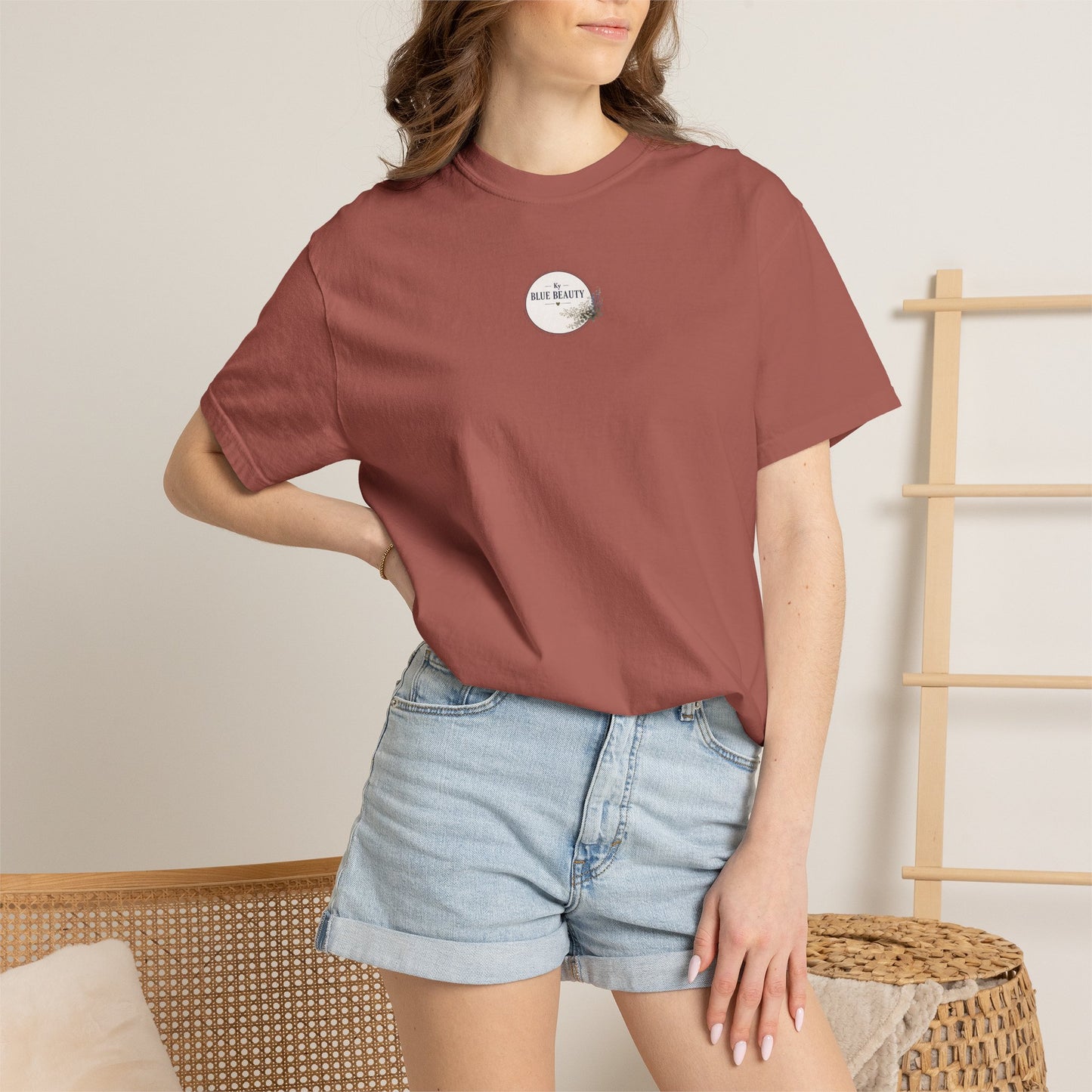 T-Shirt — 'Ky Blue Beauty' Vintage Botanical Tee