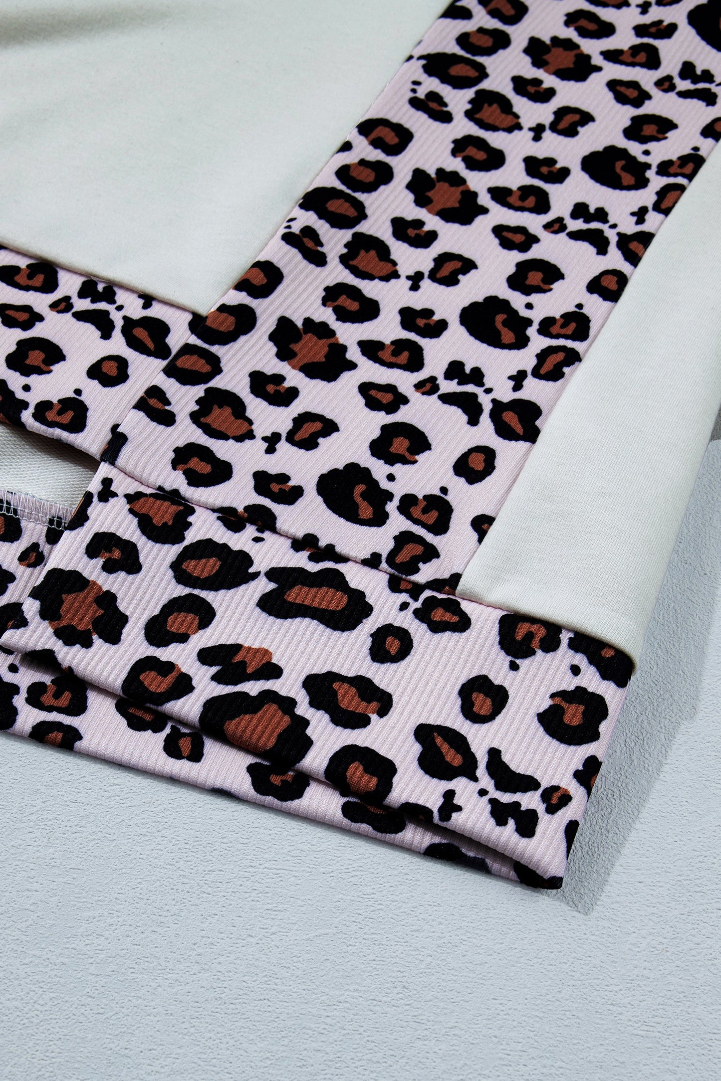 Leopard Ribbed Patchwork Uneven Hem T-Shirt