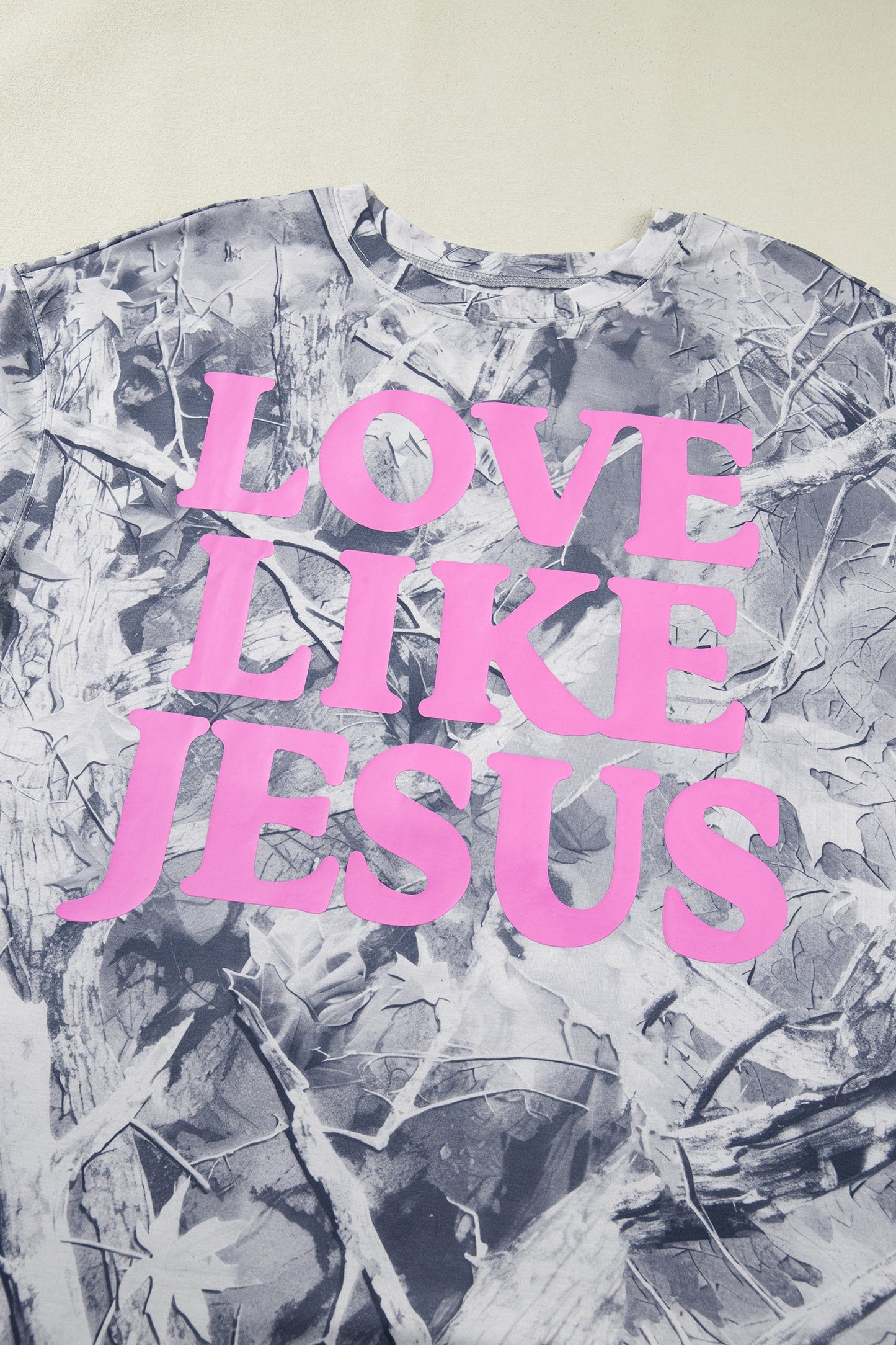 Plus Size Woodland Camo LOVE LIKE JESUS T-Shirt